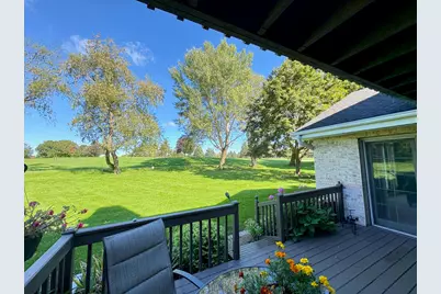 106  Eagle Pointe Dr #A, Delavan, WI 53115 - Photo 4