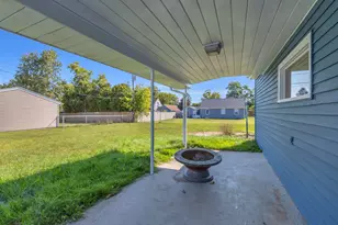 1209 N 28th St, Sheboygan, WI 53081 - Photo 26