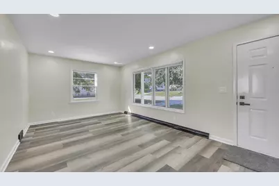1209 N 28th St, Sheboygan, WI 53081 - Photo 10