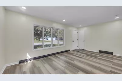 1209 N 28th St, Sheboygan, WI 53081 - Photo 2
