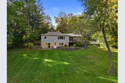 N6084  Bennetts Rd, Oak Grove, WI 53032 - Photo 2