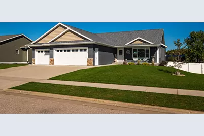 2115  Spakenburg Rd, Holmen, WI 54636 - Photo 2