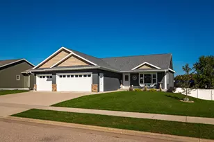 2115 Spakenburg Rd, Holmen, WI 54636 - Photo 2