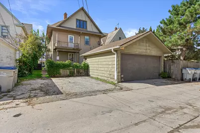 2912 N Maryland Ave, Milwaukee, WI 53211 - Photo 4