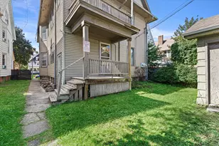2912 N Maryland Ave, Milwaukee, WI 53211 - Photo 6