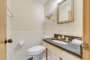 7320 N Pheasant Ln, River Hills, WI 53217 - Photo 12