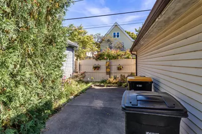 2162 N 66th St #2162A, Wauwatosa, WI 53213 - Photo 30