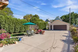 2162 N 66th St, Wauwatosa, WI 53213 - Photo 26