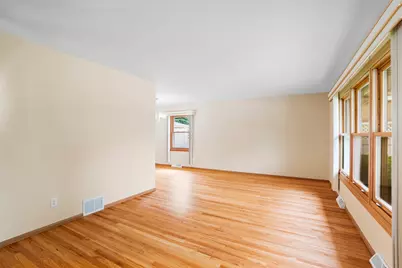 5624 S 24th St, Milwaukee, WI 53221 - Photo 34