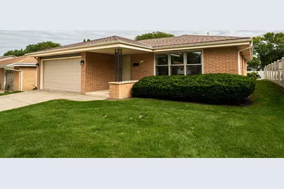 5624 S 24th St, Milwaukee, WI 53221 - Photo 1