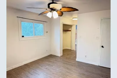 9600 W Beloit Rd #5, Milwaukee, WI 53227 - Photo 12