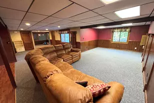 670 Hillcrest Dr, Brookfield, WI 53186 - Photo 22