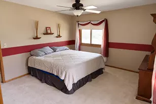 670 Hillcrest Dr, Brookfield, WI 53186 - Photo 16