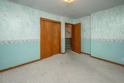 5353 S Elaine Ave, Cudahy, WI 53110 - Photo 16