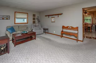 5353 S Elaine Ave, Cudahy, WI 53110 - Photo 6