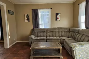 1605 Phillips Ave, Racine, WI 53403 - Photo 8