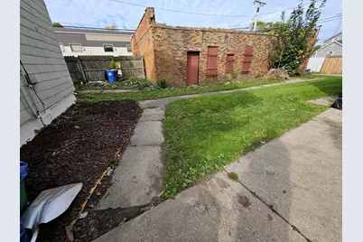 1605  Phillips Ave, Racine, WI 53403 - Photo 26