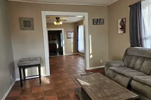 1605 Phillips Ave, Racine, WI 53403 - Photo 2