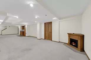 1527 Summerset Dr, Racine, WI 53406 - Photo 42