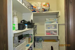 8235 Old Spring St, Racine, WI 53406 - Photo 32