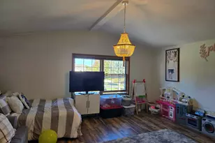 2134 Marie Ct, West Bend, WI 53095 - Photo 10
