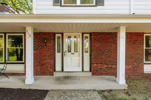 5110 S Woodridge Ln, New Berlin, WI 53146 - Photo 8