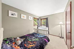5110 S Woodridge Ln, New Berlin, WI 53146 - Photo 26