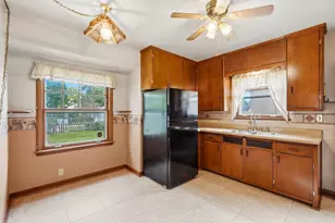 3050 N 79th St, Milwaukee, WI 53222 - Photo 6