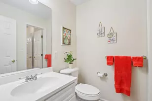 8349 S River Terrace Dr, Franklin, WI 53132 - Photo 24