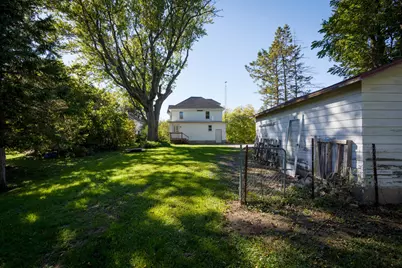 125  South St, Lowell, WI 53557 - Photo 32