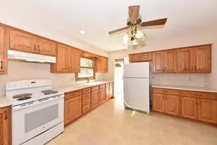 6941 N 89th St, Milwaukee, WI 53224 - Photo 18