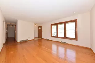6941 N 89th St, Milwaukee, WI 53224 - Photo 6