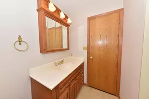 6941 N 89th St, Milwaukee, WI 53224 - Photo 24