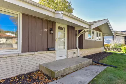 6941 N 89th St, Milwaukee, WI 53224 - Photo 2