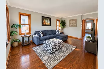 3854 E Carpenter Ave, Cudahy, WI 53110 - Photo 2