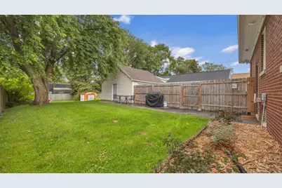 926 N 37th St, Sheboygan, WI 53081 - Photo 26