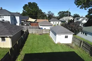 2426 Carmel Ave, Racine, WI 53405 - Photo 24