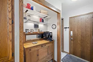 S44W23627 Amy James Dr, Waukesha, WI 53189 - Photo 10