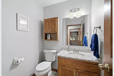 S44W23627  Amy James Dr, Waukesha, WI 53189 - Photo 22