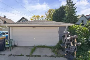5720 W Rogers St, West Allis, WI 53219 - Photo 18