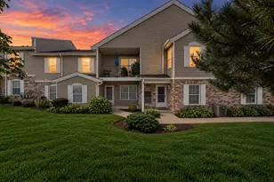 1122 N Sunnyslope Dr, Racine, WI 53406 - Photo 1