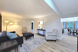 6730 Manchester Dr, Greendale, WI 53129 - Photo 16