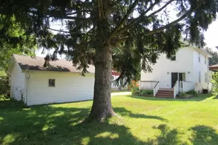 1710 Taylor Ln, West Bend, WI 53090 - Photo 38