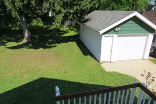 1710 Taylor Ln, West Bend, WI 53090 - Photo 36
