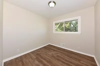 7801 W Clovernook St, Milwaukee, WI 53223 - Photo 12
