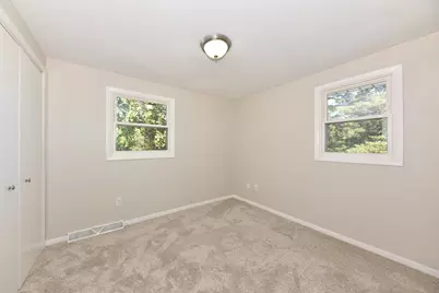 7801 W Clovernook St, Milwaukee, WI 53223 - Photo 20