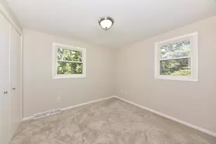 7801 W Clovernook St, Milwaukee, WI 53223 - Photo 20