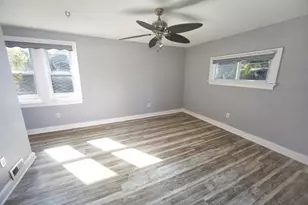 2405 S 92nd St, West Allis, WI 53227 - Photo 18