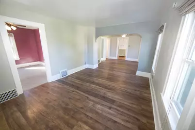 2405 S 92nd St, West Allis, WI 53227 - Photo 6