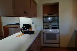1601 Roosevelt Ave, Racine, WI 53406 - Photo 6